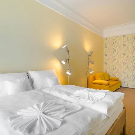 Na Knizeci Ceste Apartment