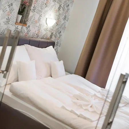 Apartment Na Knizeci Ceste *